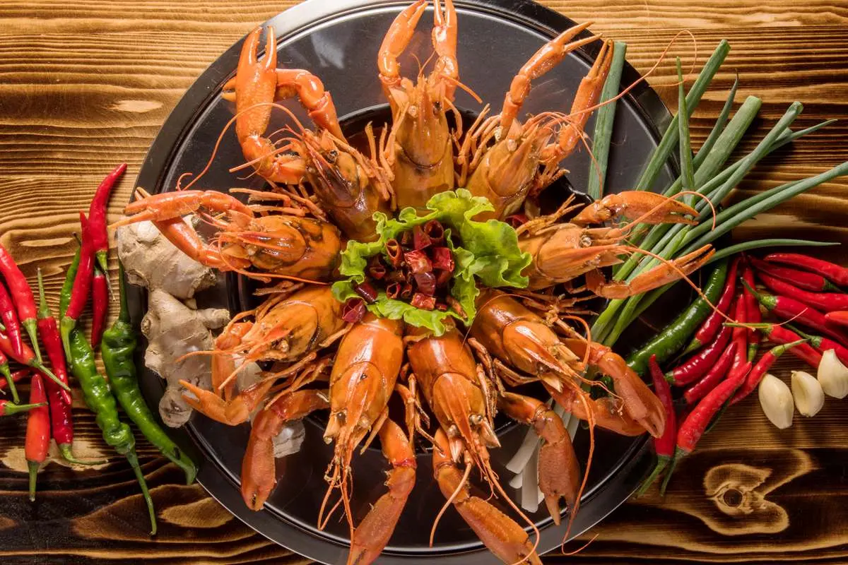 【餐券抽獎】木桶魚、小龍蝦、PIZZA套餐、千層蛋糕，50張免費試吃券等你來拿