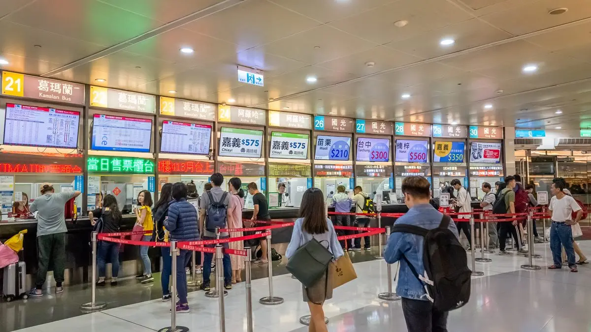 客運免排隊、免領票「刷一下」上車!快下載這「APP」購票一指搞定