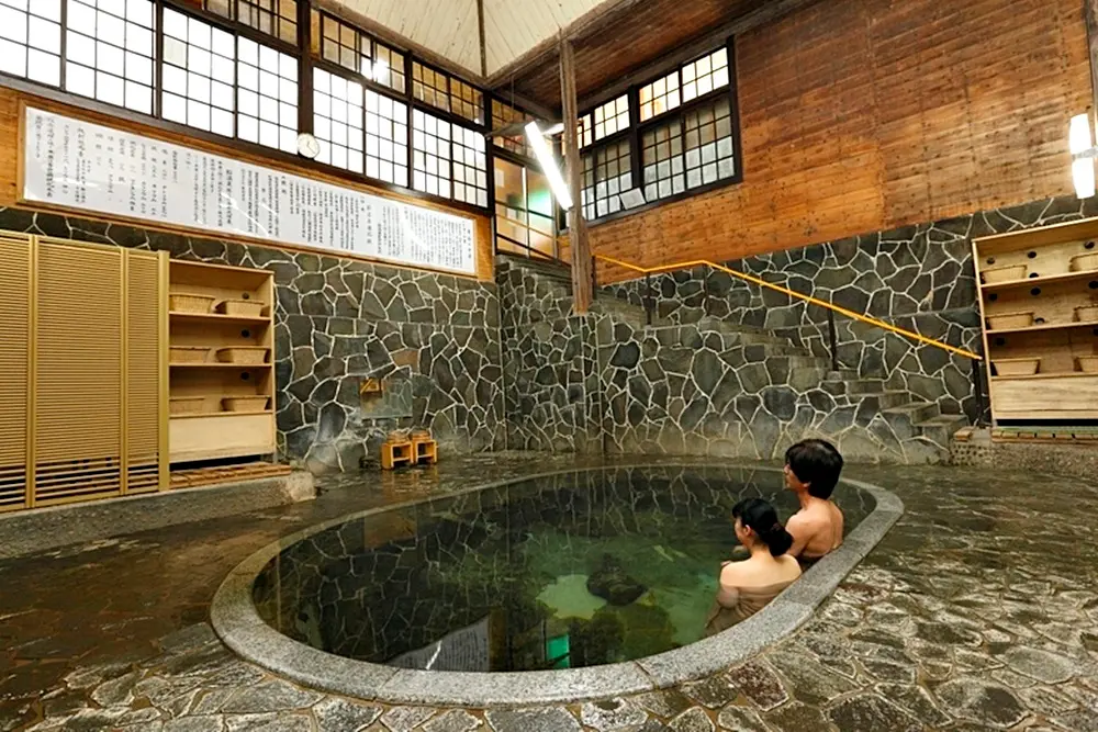 不要想歪了!5間「男女混浴」溫泉旅館,超適合「這種人」去泡 不要想歪了!5間「男女混浴」溫泉旅館,超適合「這種人」去泡