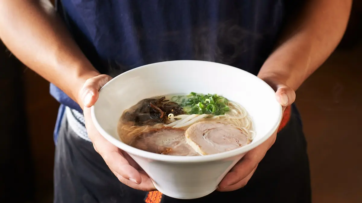 拉麵控要搶！一風堂白丸元味、博多豚骨，這天來吃一碗只要34元