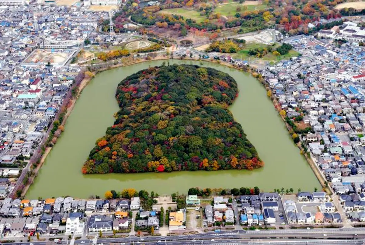 在地人激推！日本必訪「世界遺產」5+1，今年最新「古墳群」可搭私人飛機俯瞰