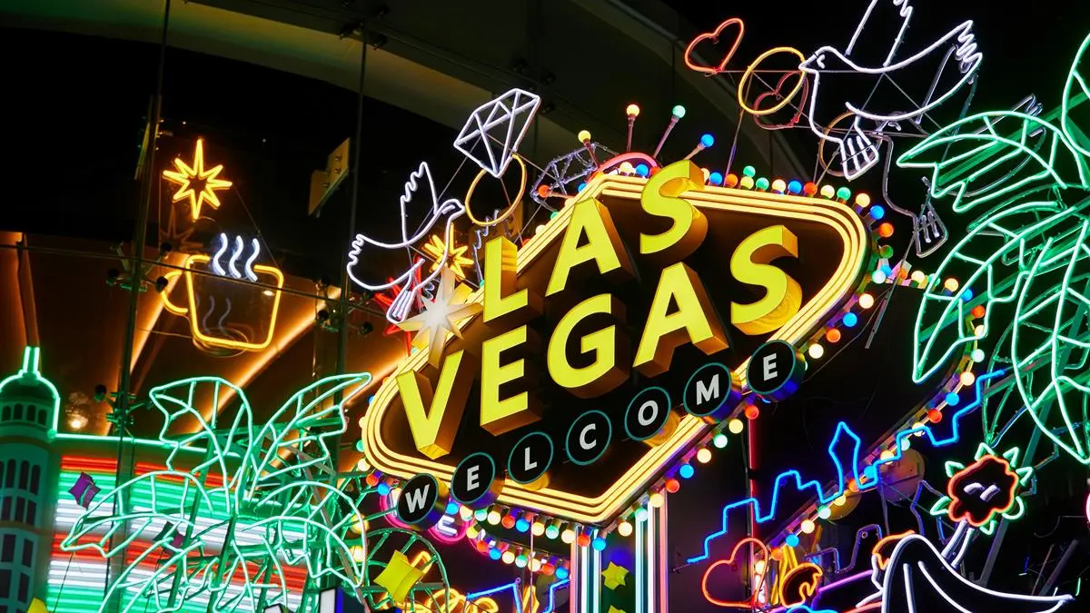 一秒置身美國Las Vegas!統一百貨耶誕「美拍打卡點」一個都不能漏勾 一秒置身美國Las Vegas!統一百貨耶誕「美拍打卡點」一個都不能漏勾