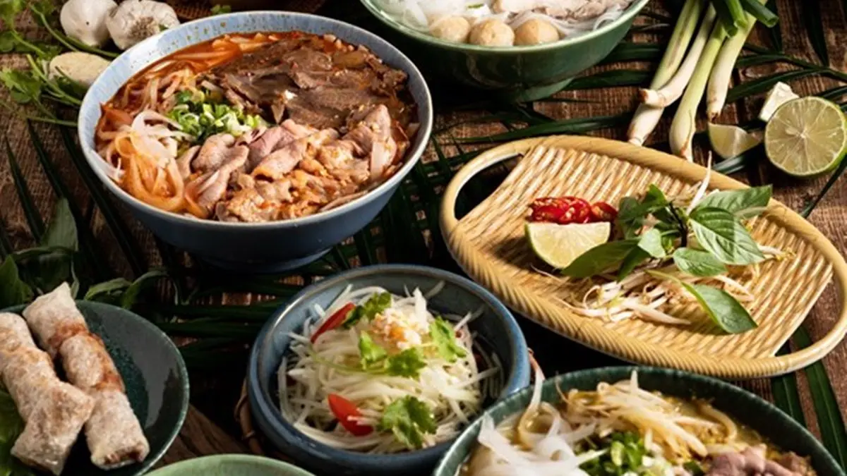 生牛肉河粉只要101元！越南百年店「飛機河粉」進駐台北，還有涼拌牛肉88折