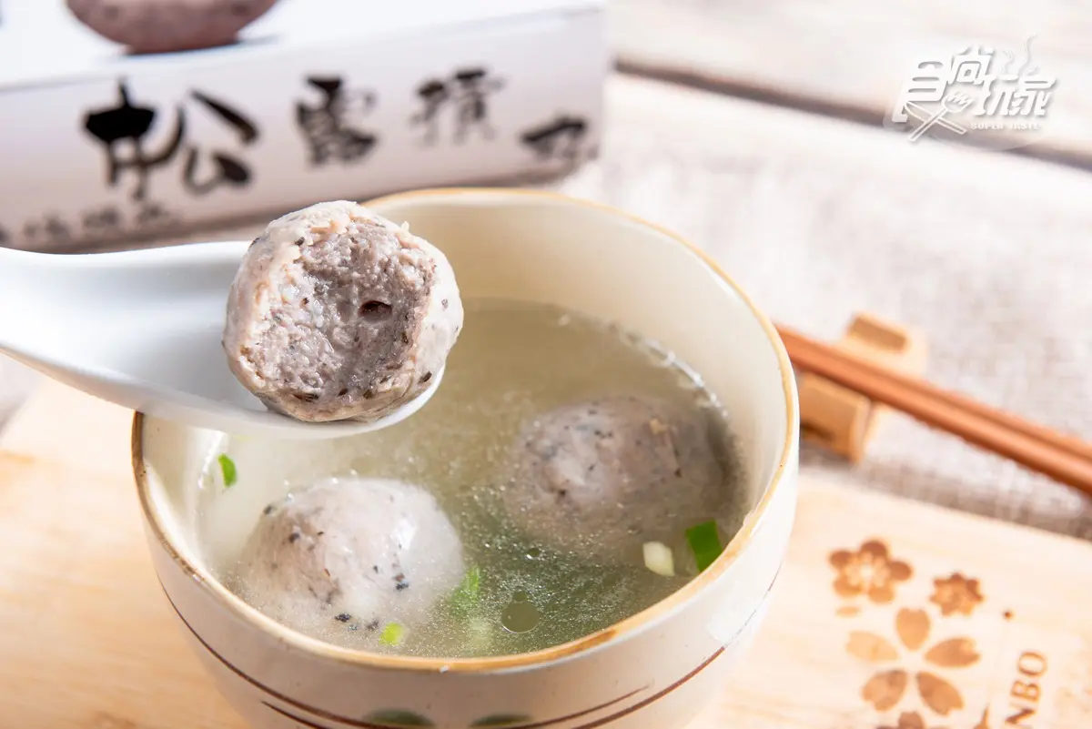 牛肉控尖叫!全台唯一「和牛摃丸」這裡吃,還有咬得到「松露」噴汁摃丸 牛肉控尖叫!全台唯一「和牛摃丸」這裡吃,還有咬得到「松露」噴汁摃丸