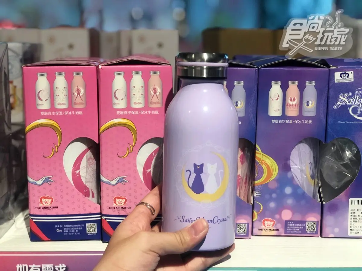 美戰迷朝聖囉!美少女戰士快閃店進百貨,先搶「變身充電器」 美戰迷朝聖囉!美少女戰士快閃店進百貨,先搶「變身充電器」