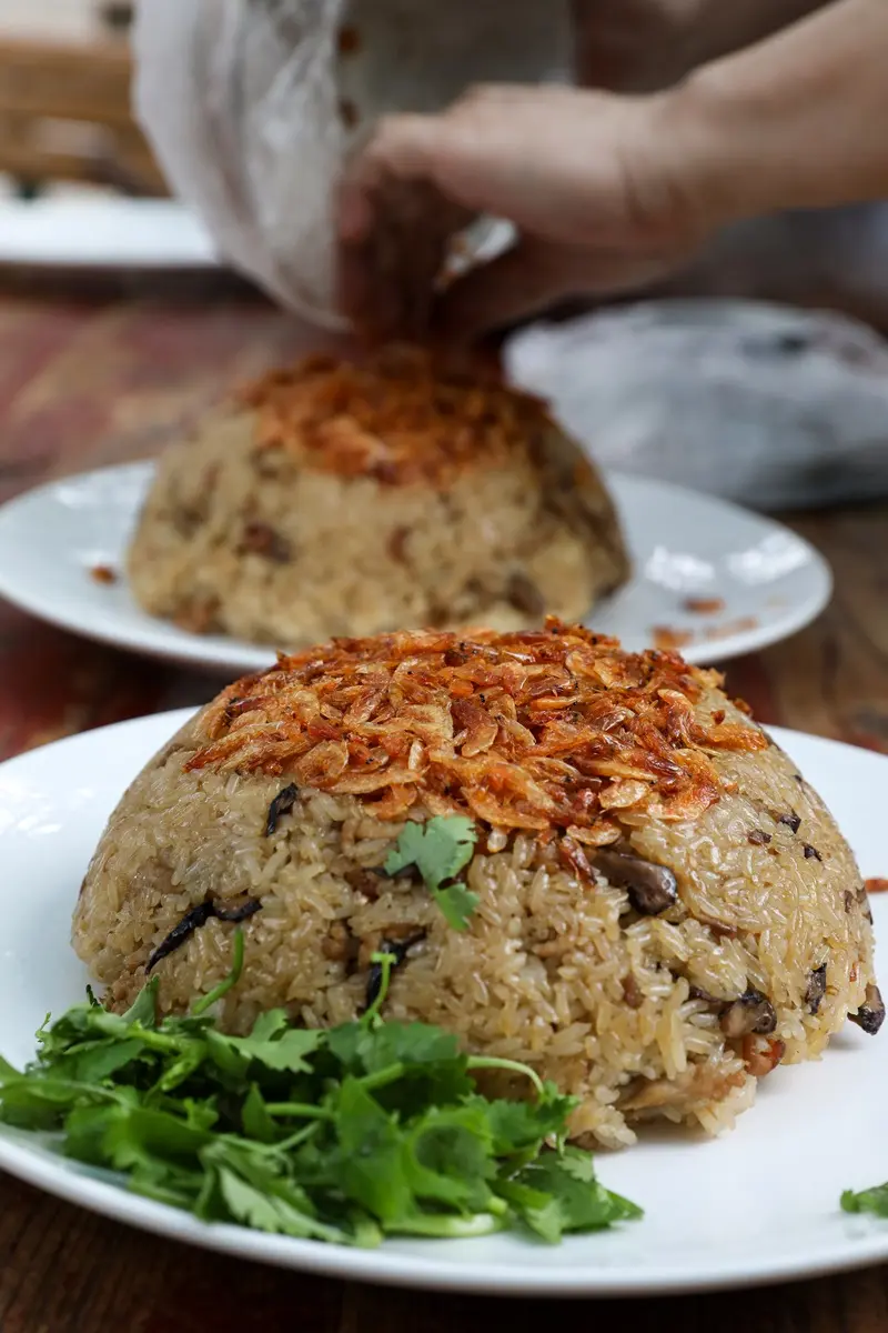 全台唯一「辦桌市集」!電影《總舖師》主角12道料理吃得到,還有火辣辣LED表演 全台唯一「辦桌市集」!電影《總舖師》主角12道料理吃得到,還有火辣辣LED表演