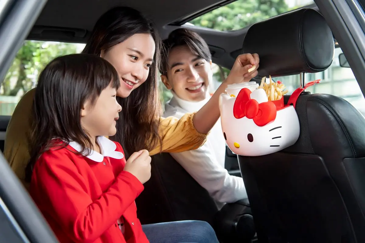 相揪搶起來！麥當勞推超萌「Hello Kitty置物籃」，這天鬧鐘要多設幾個