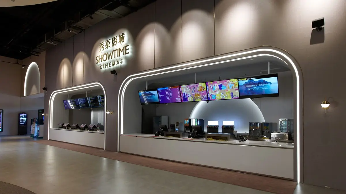 台中人揪團看電影囉!麗寶秀泰開幕首三日100元,再爽逛鐘樓星巴克、看摩天輪 台中人揪團看電影囉!麗寶秀泰開幕首三日100元,再爽逛鐘樓星巴克、看摩天輪
