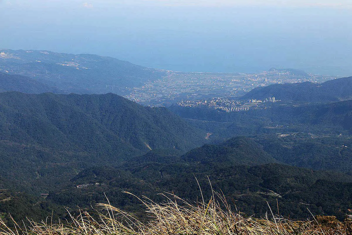 台灣唯一火山步道,台北最高峰七星山輕鬆登頂路線,幼稚園小孩都能走 台灣唯一火山步道,台北最高峰七星山輕鬆登頂路線,幼稚園小孩都能走