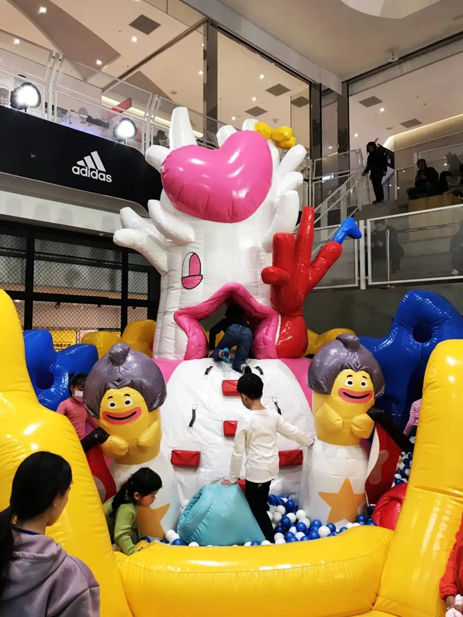 小孩最愛氣墊樂園登陸新竹,玩翻6米高溜滑梯+限定版太空主題餐廳 小孩最愛氣墊樂園登陸新竹,玩翻6米高溜滑梯+限定版太空主題餐廳