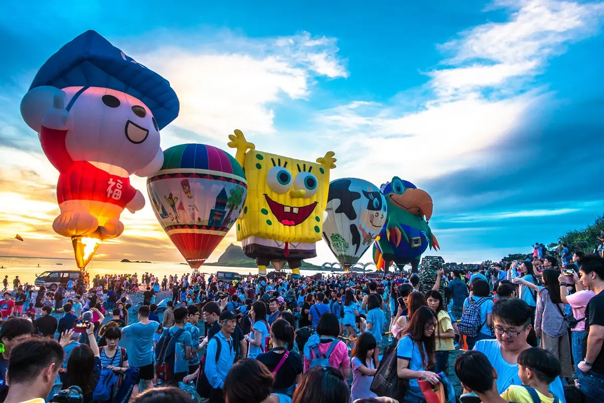 可以揪伴了!2021台東熱氣球嘉年華活動日期公開,連續37天從鹿野高台升空 可以揪伴了!2021台東熱氣球嘉年華活動日期公開,連續37天從鹿野高台升空