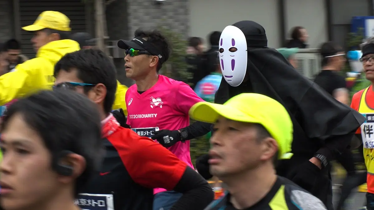 奧運倒數158天...東京馬拉松「取消3萬參賽權」,現場噴酒精發口罩、終點發濕紙巾 奧運倒數158天...東京馬拉松「取消3萬參賽權」,現場噴酒精發口罩、終點發濕紙巾