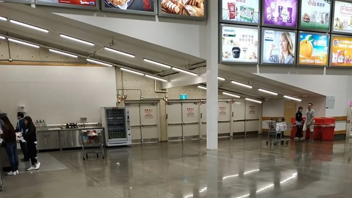 全台好市多撤內用區!網曬「空曠水泥地」狂讚,業者:為配合防疫 全台好市多撤內用區!網曬「空曠水泥地」狂讚,業者:為配合防疫