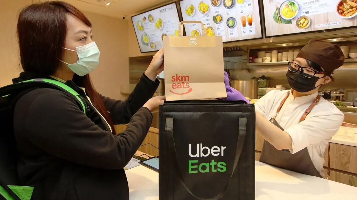 在家當廢廢!foodpanda免費外送整個月、Uber Eats折30元,還有限量買一送一 在家當廢廢!foodpanda免費外送整個月、Uber Eats折30元,還有限量買一送一