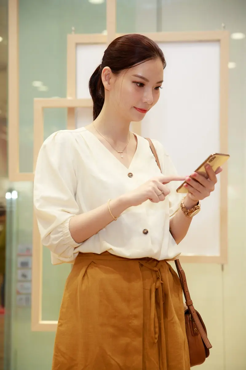 現賺7990元!3月限定「0元AirPods」,加碼99元能買小米手環 現賺7990元!3月限定「0元AirPods」,加碼99元能買小米手環