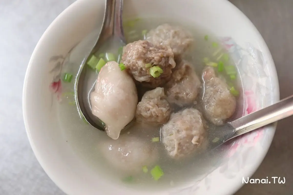 在地吃貨口袋名單!鹿港6家古早味:百年水晶餃、25元麵線糊、祕醬陽春麵 在地吃貨口袋名單!鹿港6家古早味:百年水晶餃、25元麵線糊、祕醬陽春麵