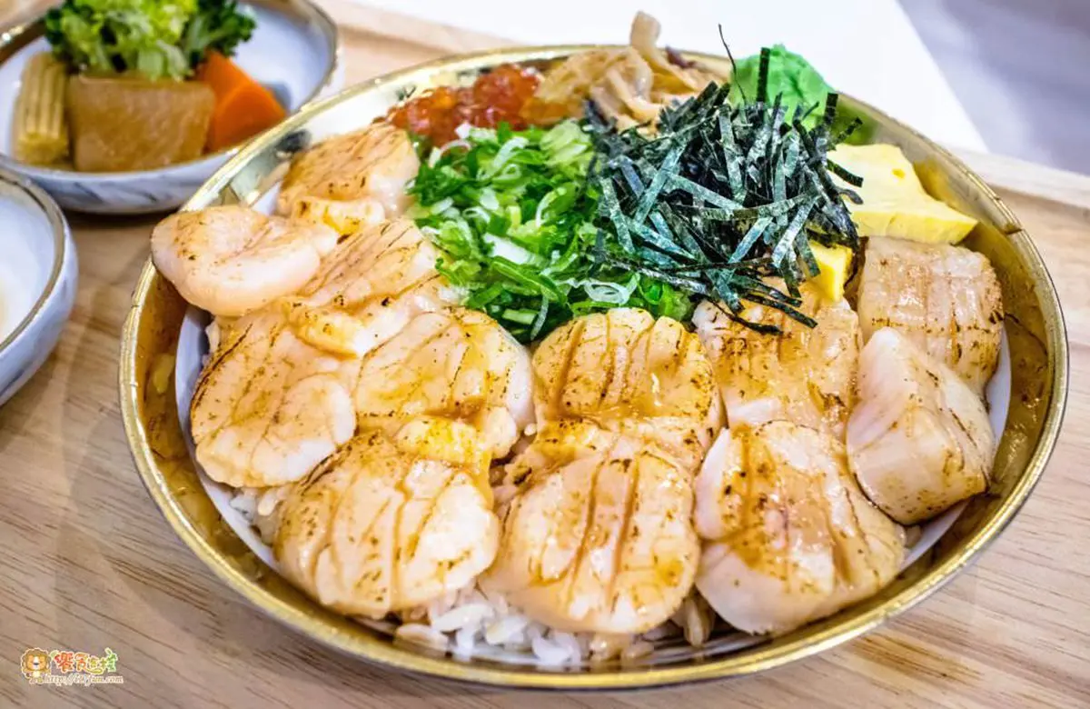 料比飯多!高雄7家澎派系丼飯:奶香鮭魚肚、北海道大干貝、水波蛋牛五花 料比飯多!高雄7家澎派系丼飯:奶香鮭魚肚、北海道大干貝、水波蛋牛五花