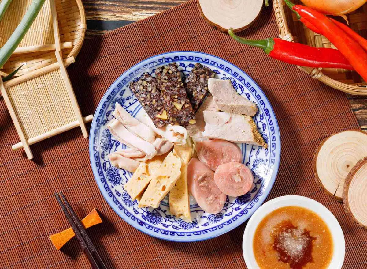 特色小吃請你啦!龜苓膏、小章魚千層燒、鹽酥雞、魯熟肉,手機有「2、5、7」任一碼都可抽 特色小吃請你啦!龜苓膏、小章魚千層燒、鹽酥雞、魯熟肉,手機有「2、5、7」任一碼都可抽