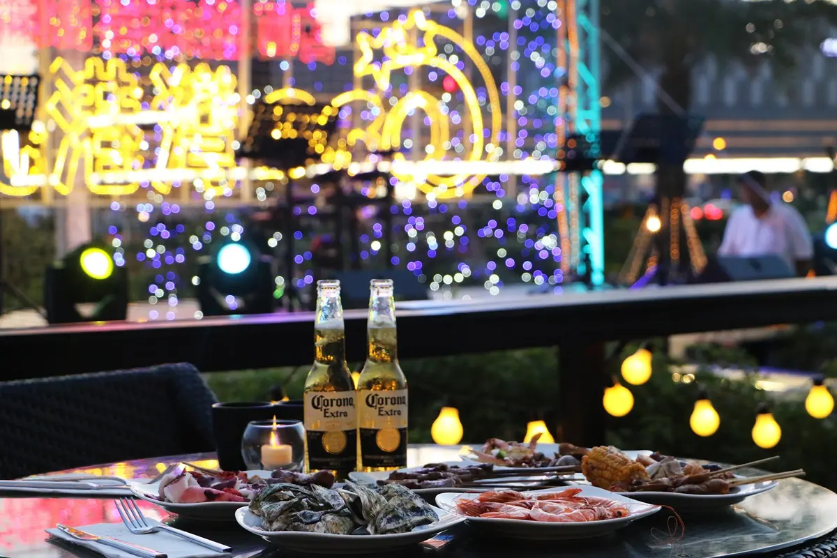 「無邊泳池」打卡飯店!3天2夜爽住「只要1500元」,還有免費Buffet可吃 「無邊泳池」打卡飯店!3天2夜爽住「只要1500元」,還有免費Buffet可吃