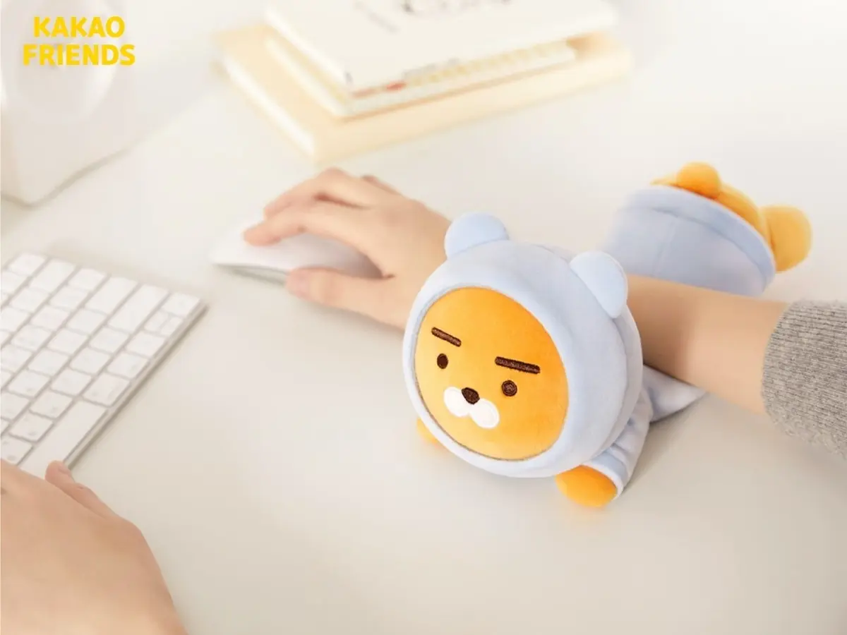 800樣爆萌商品逛起來!「KAKAO FRIENDS 華山期間限定店」6/11登場,156公分萊恩抱回家 800樣爆萌商品逛起來!「KAKAO FRIENDS 華山期間限定店」6/11登場,156公分萊恩抱回家