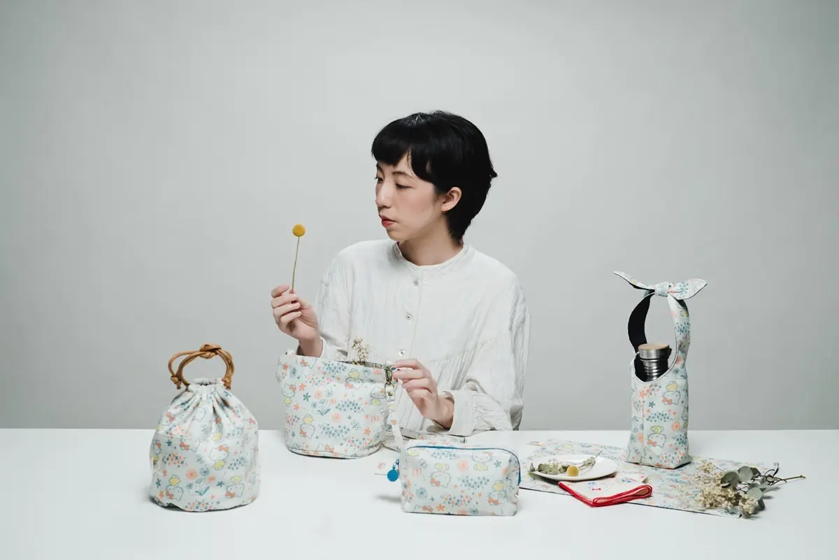 Hello Kitty、酷企鵝粉必收!「印花樂×三麗鷗」聯名推12款大人感選品,童心爆發又好搭 Hello Kitty、酷企鵝粉必收!「印花樂×三麗鷗」聯名推12款大人感選品,童心爆發又好搭