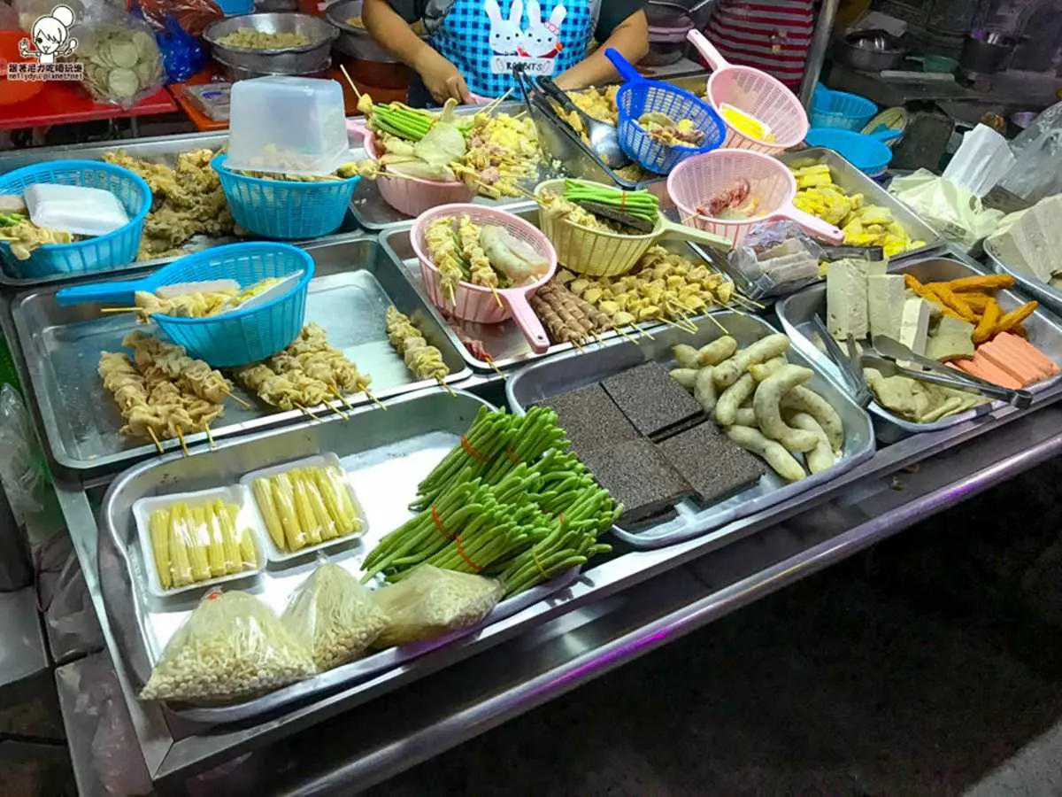 小琉球排隊美食這6樣,打100通電話才能訂到的起司餅,爆量水果冰、牛舌蔥油餅 小琉球排隊美食這6樣,打100通電話才能訂到的起司餅,爆量水果冰、牛舌蔥油餅