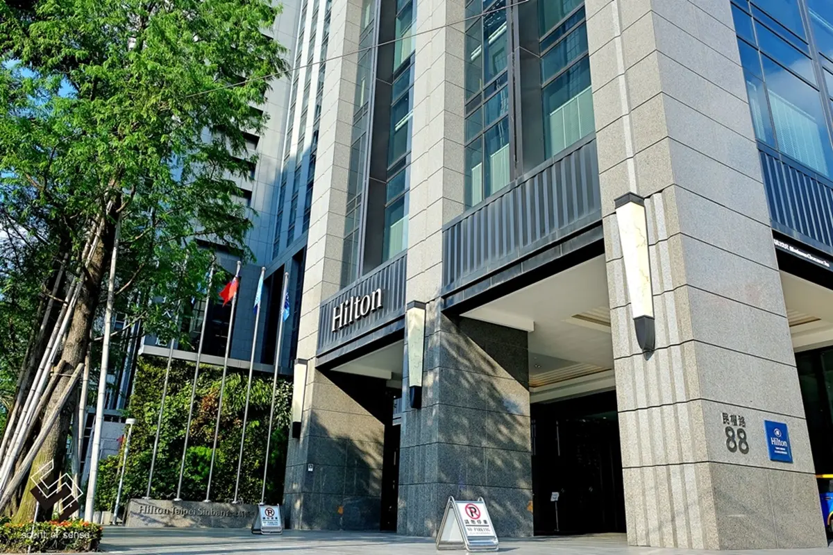最高現省4500元!網美搶住北高3間奢華飯店:透明泳池酒吧、美人湯屋 最高現省4500元!網美搶住北高3間奢華飯店:透明泳池酒吧、美人湯屋