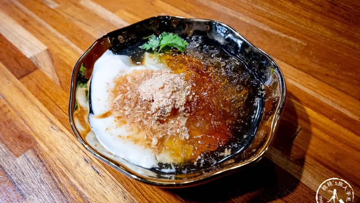 吃貨快筆記！礁溪４家在地銅板美食：20元滿料春捲、50年蔥油餅、桃膠豆花