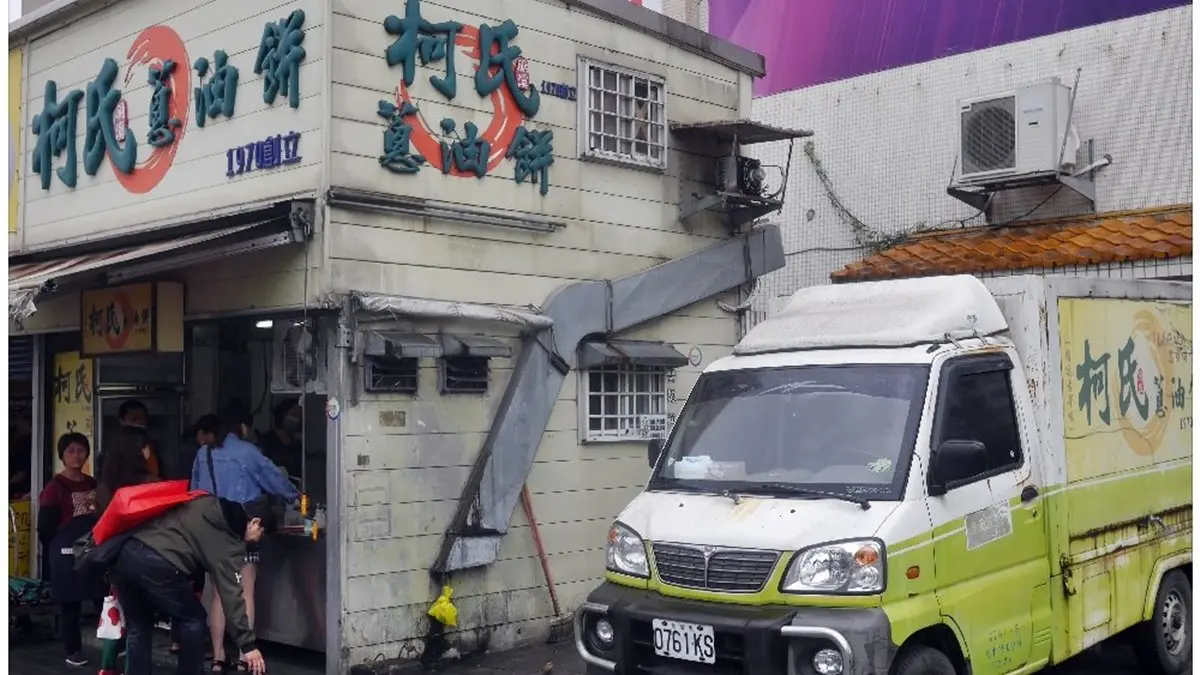 吃貨快筆記！礁溪４家在地銅板美食：20元滿料春捲、50年蔥油餅、桃膠豆花