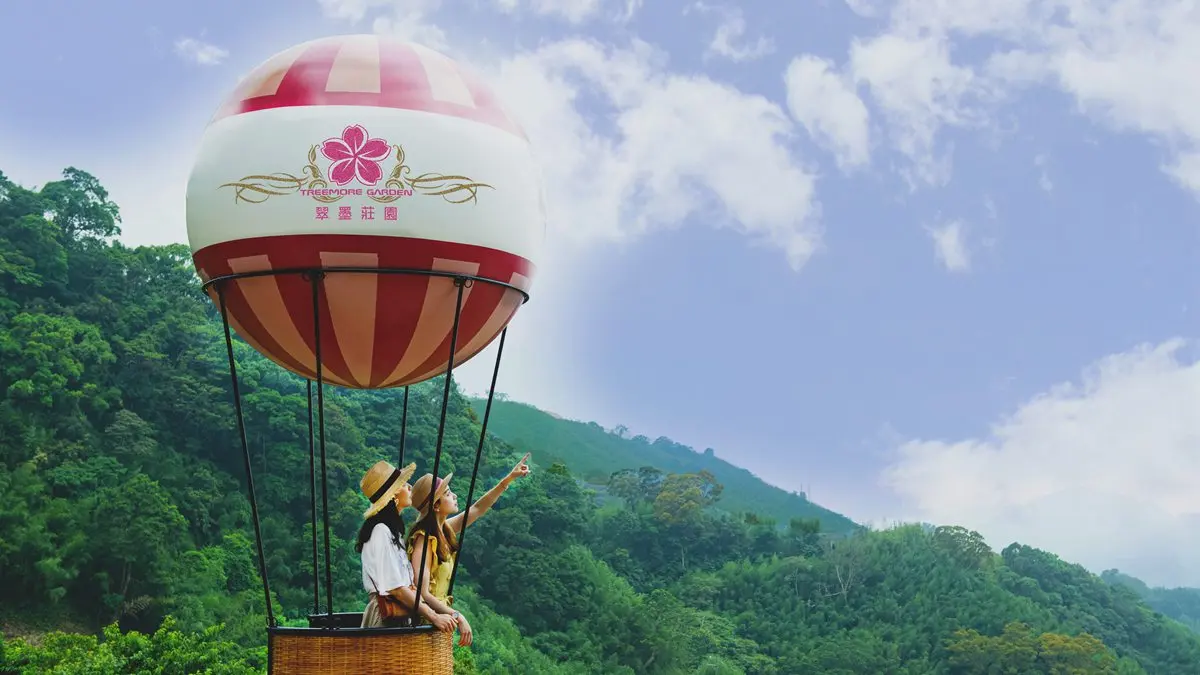 不必衝台東也能拍熱氣球！8月底前免費入園，租日式浴衣當網美囉