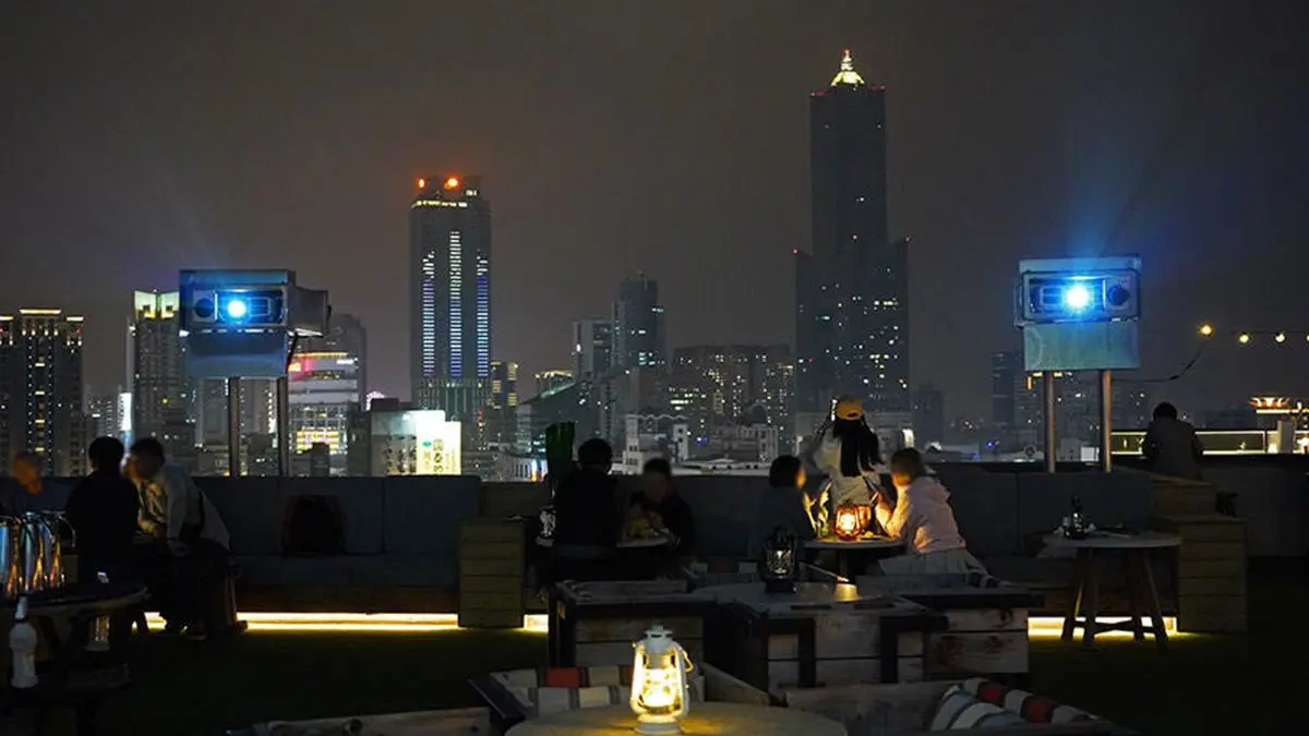 七夕浪漫約會必衝！全台5家偽出國百萬夜景餐廳：希臘風建築、露天高空酒吧