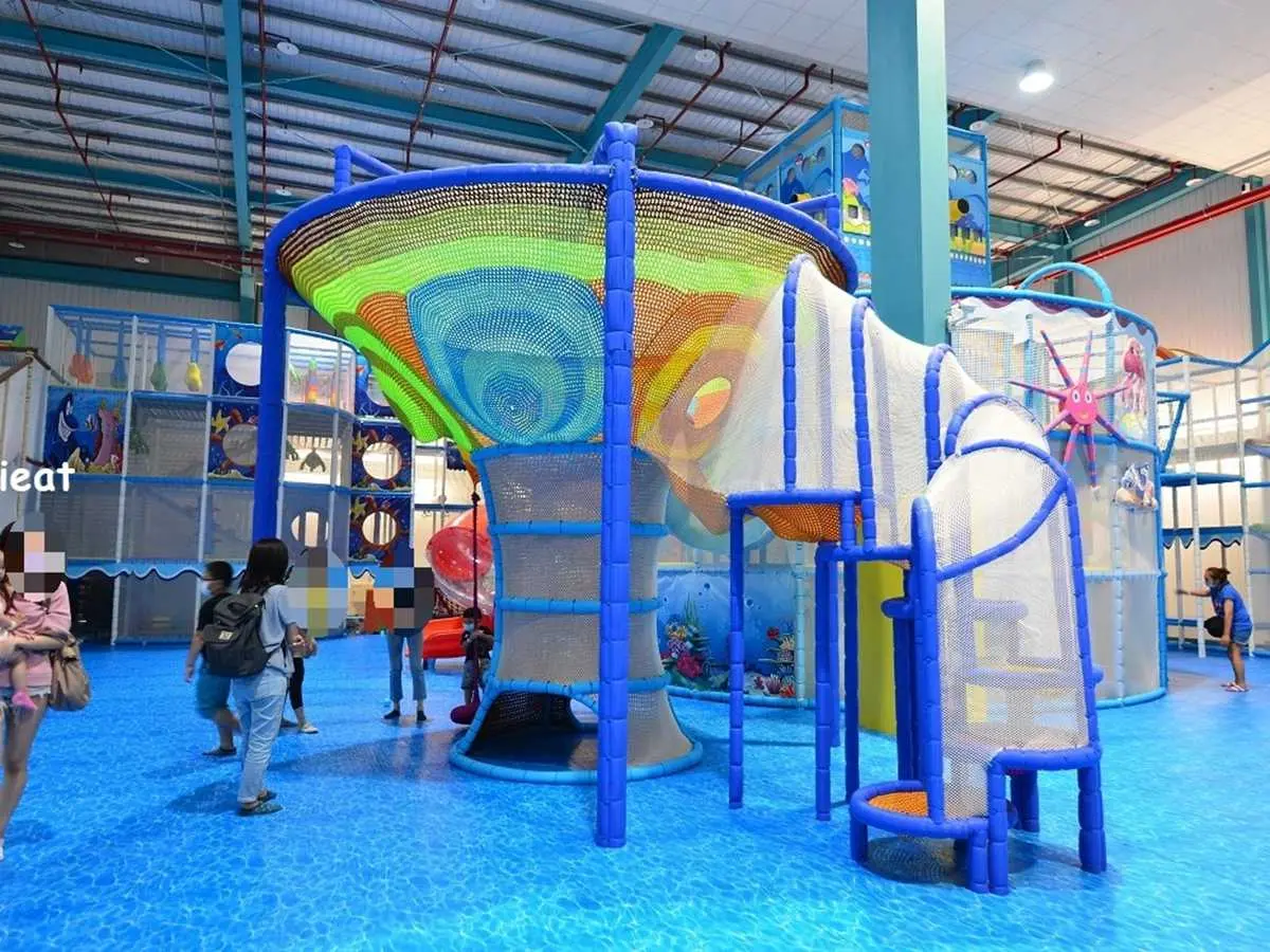 【新開店】全台最大海盜船球池！南台灣小孩放電天堂，超大2100坪還可吹冷氣