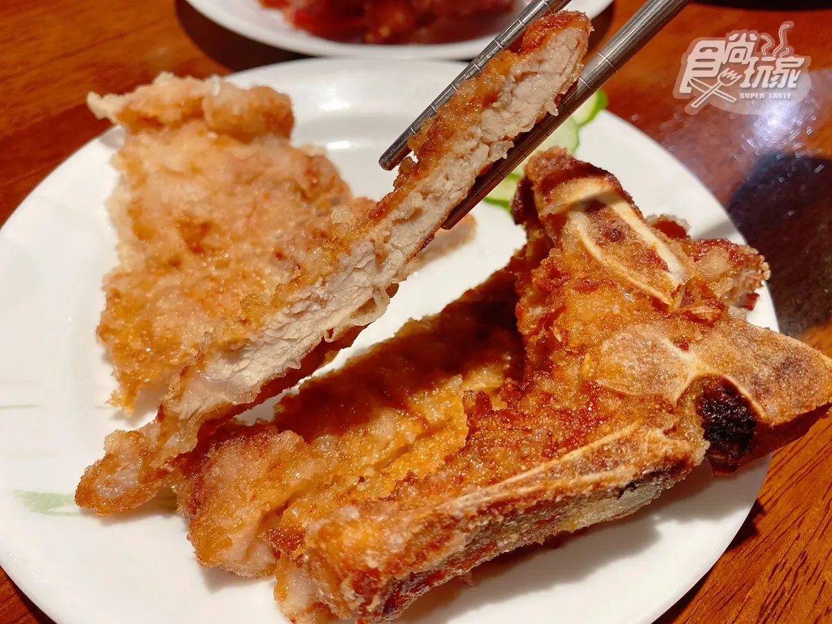 全台唯一「米其林入榜」便當店！必吃3公分厚排骨、雲朵雞腿