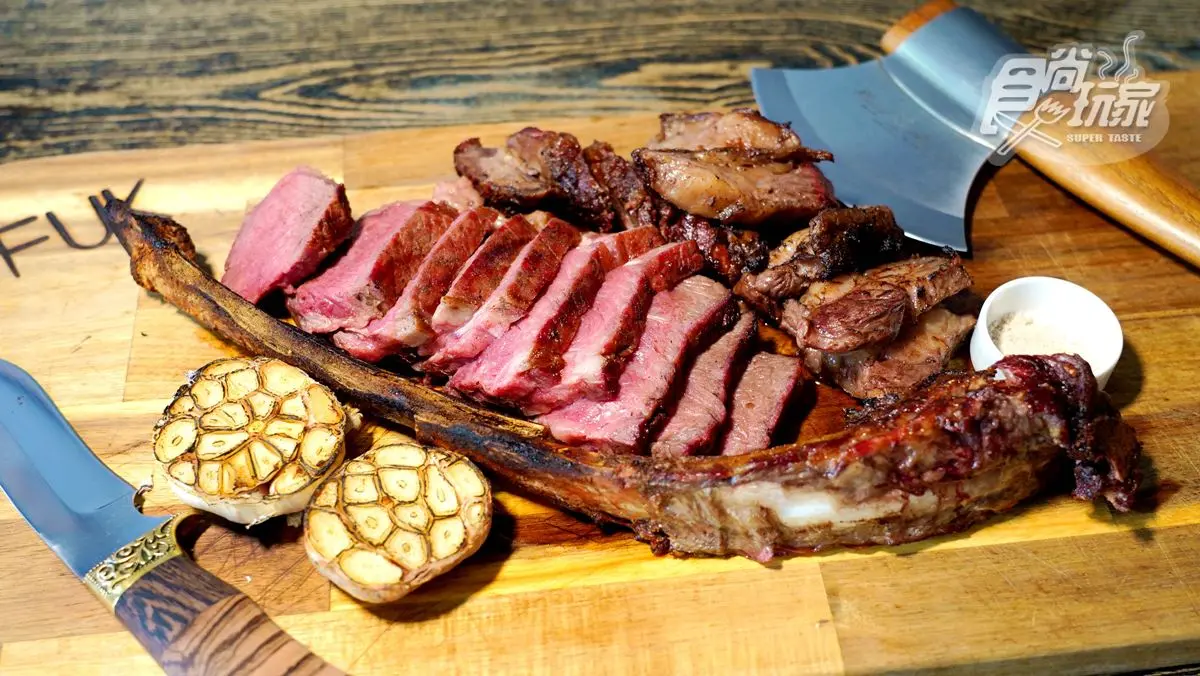 肉控笑了!牛排、豬排、雞排通通78折,假日也適用,加碼國慶連假啤酒買2送1 肉控笑了!牛排、豬排、雞排通通78折,假日也適用,加碼國慶連假啤酒買2送1