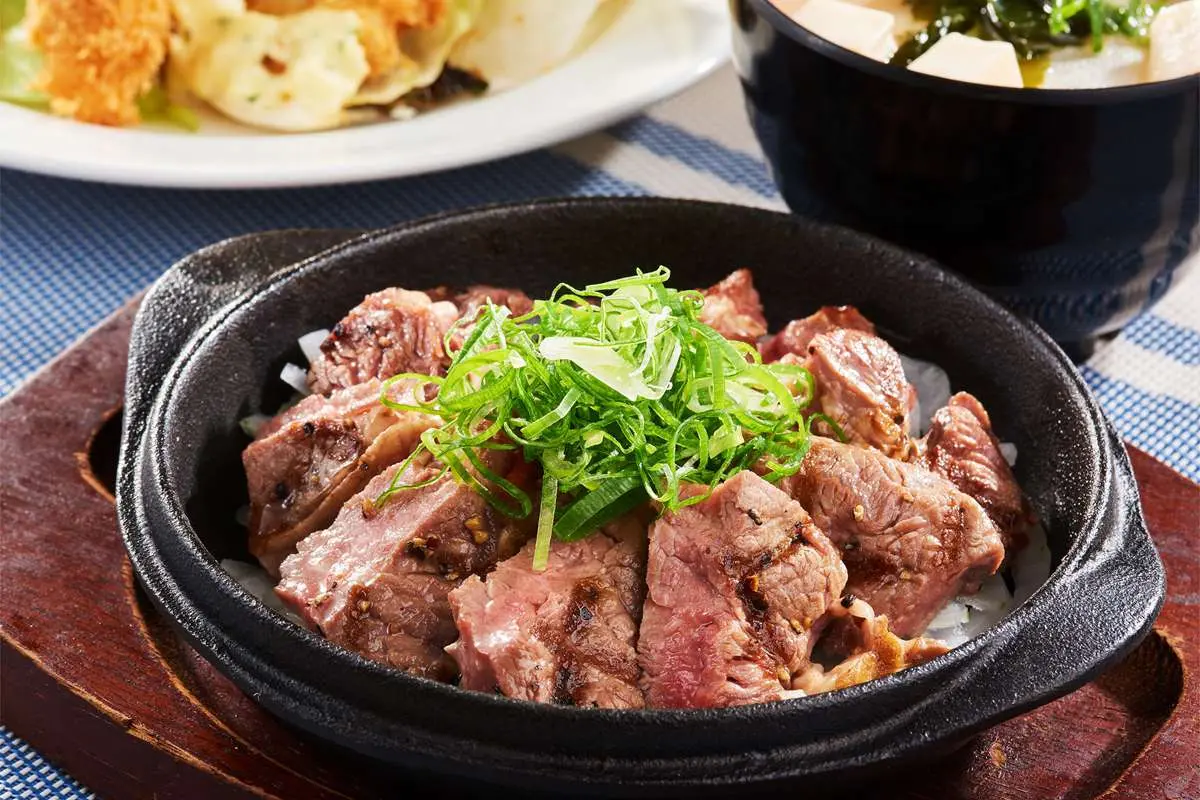 連續60天餐餐都打折！沙朗牛排套餐329元，最高68折幫小資族省錢
