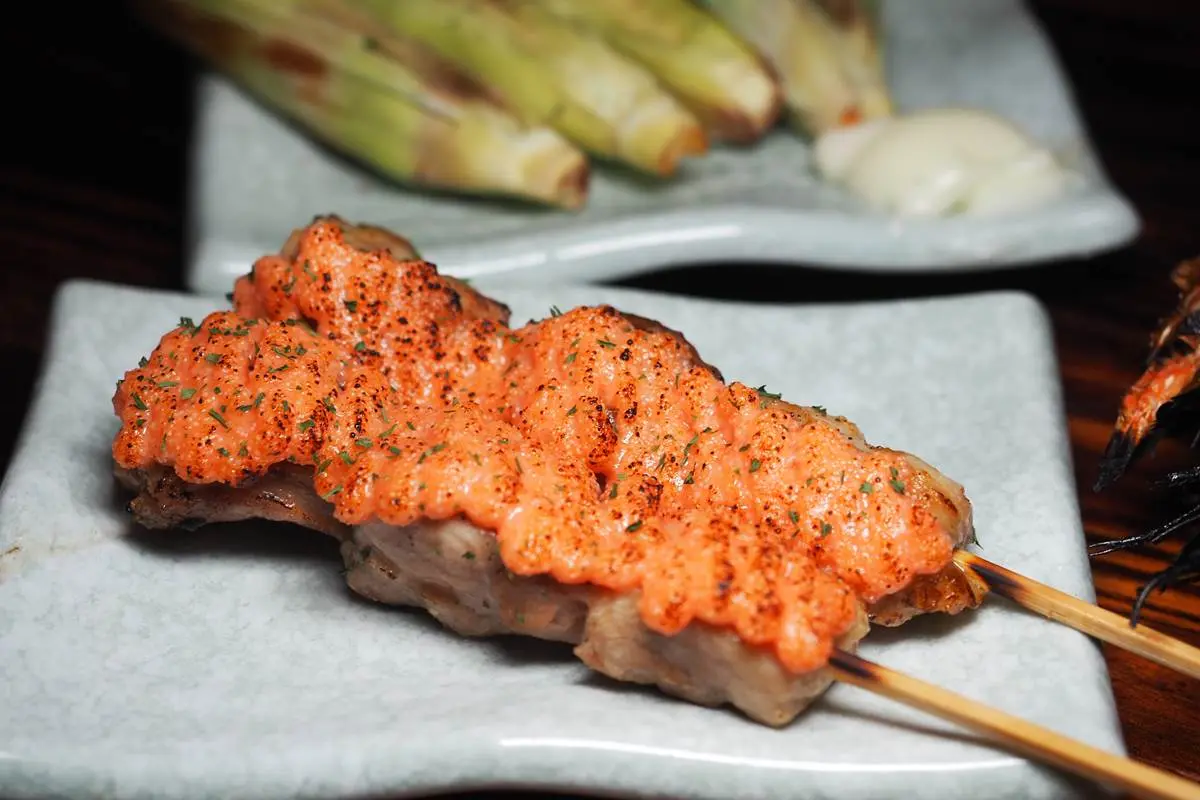 多點幾支也不怕！北、東部12家高CP值串燒，必吃豬肉捲蜜棗、爆蔥肉串