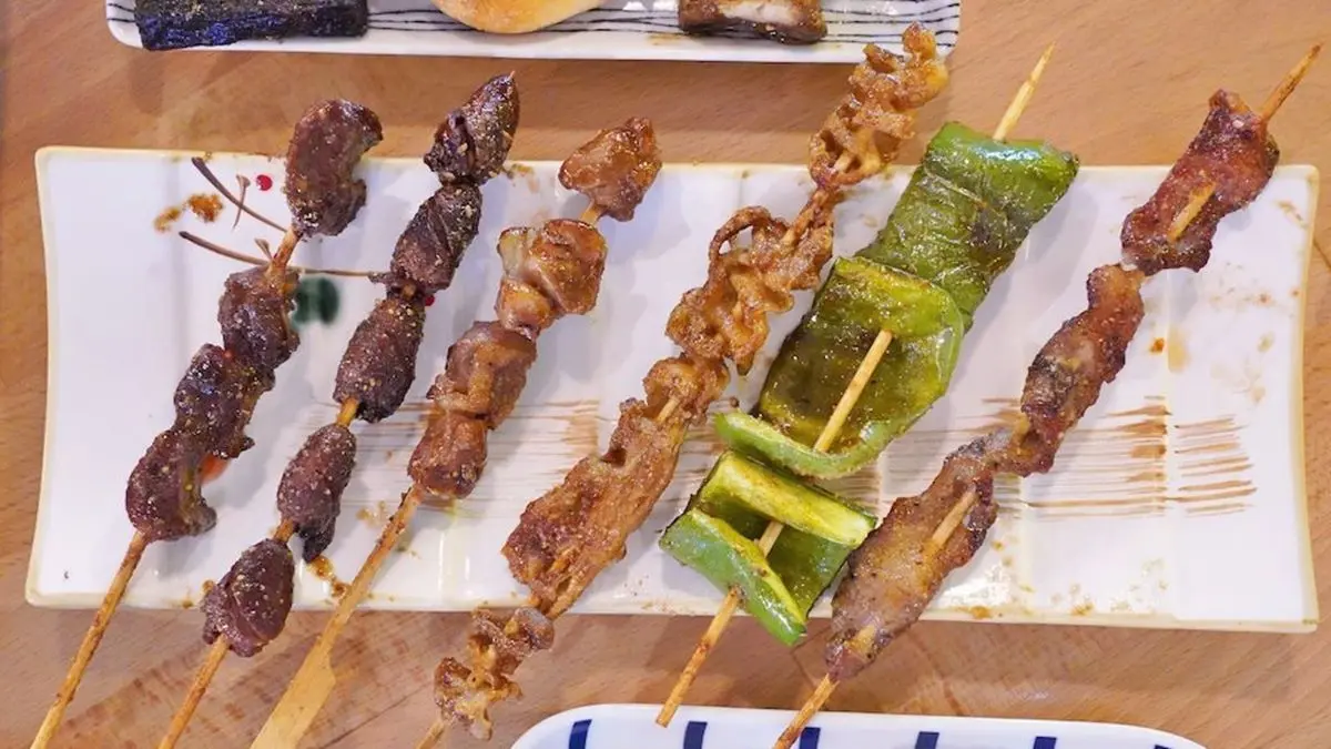 最便宜1支10元！中南部16家超唰嘴串燒，必嘗沙嗲雞串、紫蘇梅包肉