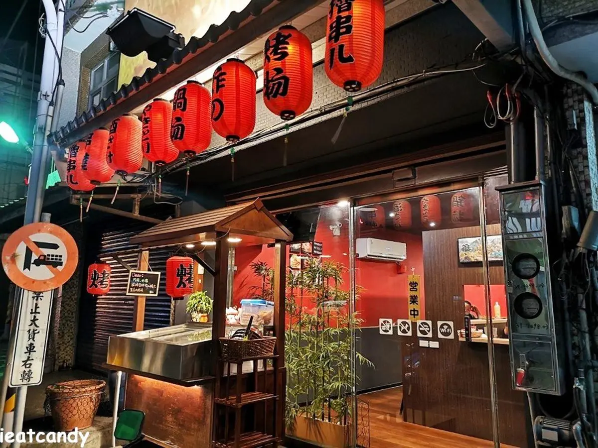 最便宜1支10元！中南部16家超唰嘴串燒，必嘗沙嗲雞串、紫蘇梅包肉