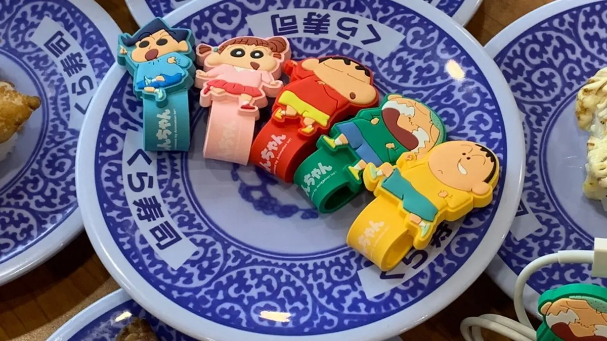  這次是「蠟筆小新」！獨家「巨大玩偶＋集線器」等14款萌物快收，衝藏壽司扭起來