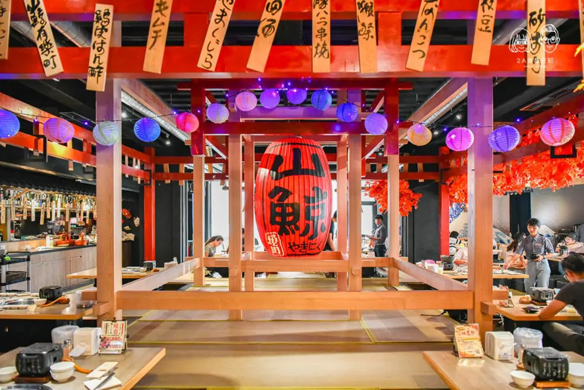 台中4家網美系燒肉店：日式燈籠搭楓紅、復古清宮、小鼓造型高腳椅
