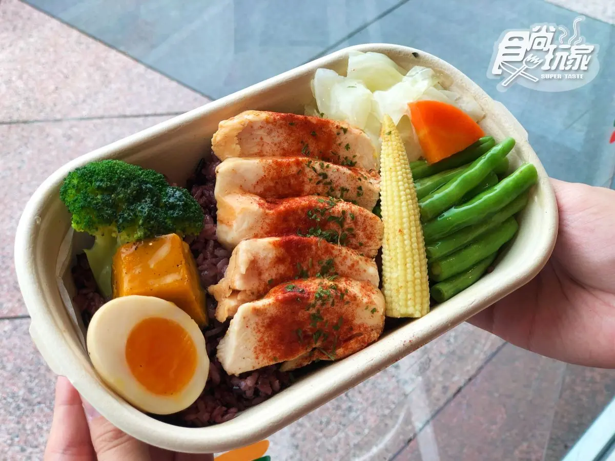 超商技能再+1！7-ELEVEN聯手王品、晶華飯店推「外送店取」服務，便當直送到店免運費