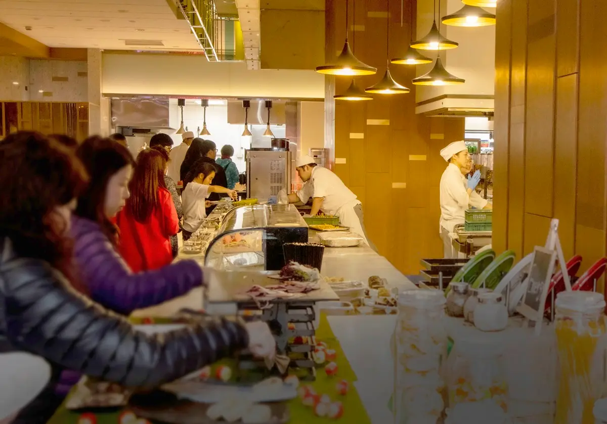 全台26家飯店「超狂10月優惠」！買一晚送一晚、1元吃早餐、最低1.5折爽住