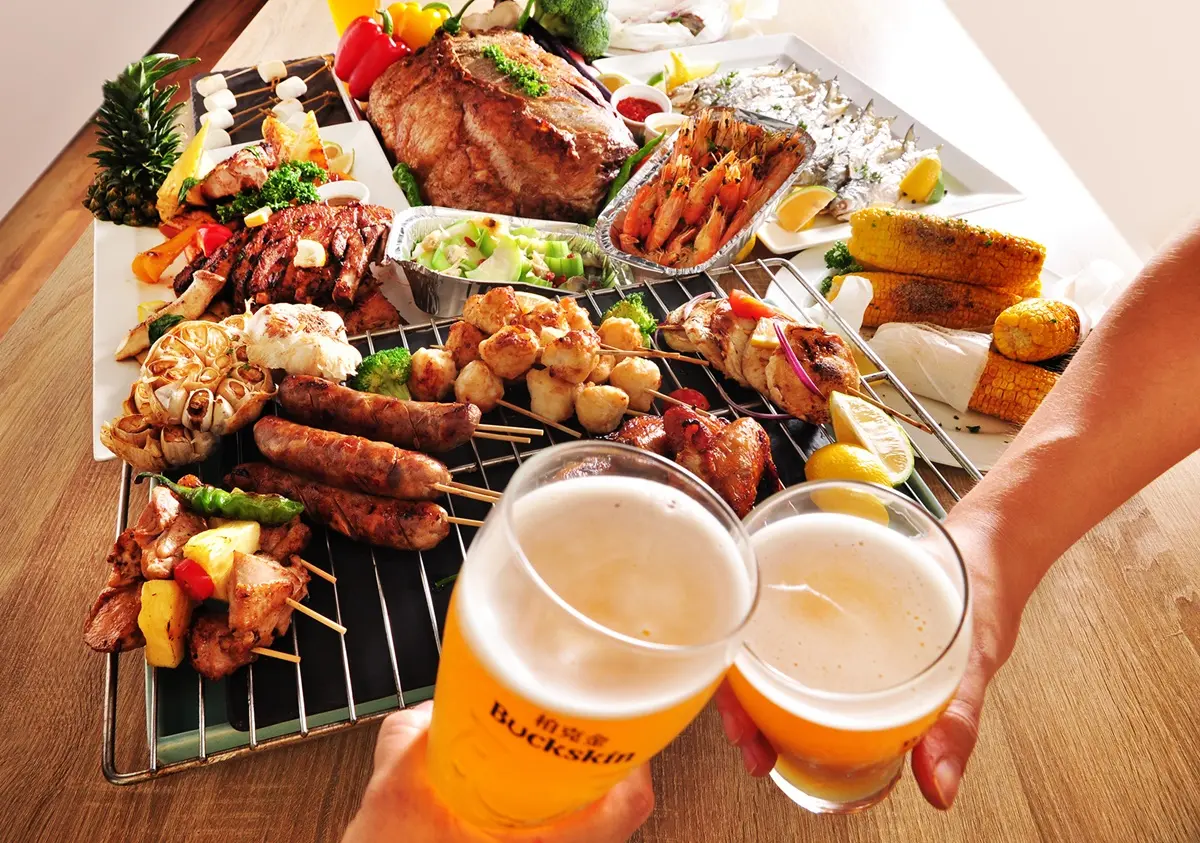 超狂飯店「烤肉吃到飽」只要780元!還有2.7折入住免費吃Buffet 超狂飯店「烤肉吃到飽」只要780元!還有2.7折入住免費吃Buffet