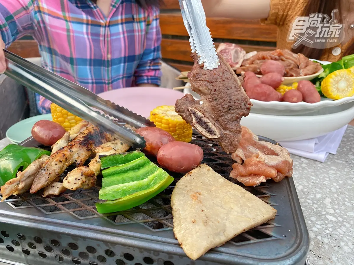 「全台最高烤肉趴」這裡拍!還有網美「躺床野餐」、《007》酒杯整套帶回家 「全台最高烤肉趴」這裡拍!還有網美「躺床野餐」、《007》酒杯整套帶回家