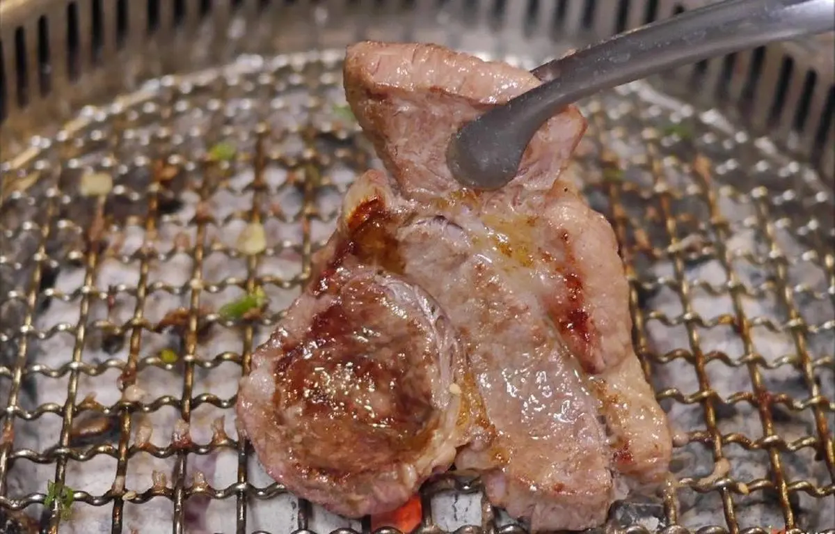 中秋放肆吃肉！全台15家高CP值燒烤吃到飽：299元任選50種食材、380元加購龍蝦