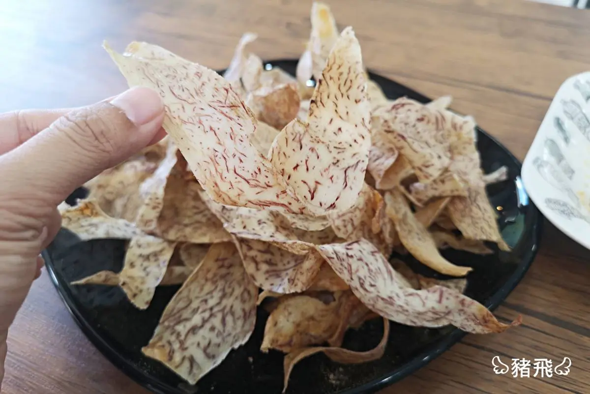 【食尚首播】芋頭控快筆記!甲仙5家必吃在地祕店:「草船借箭」冰、心形芋粿 【食尚首播】芋頭控快筆記!甲仙5家必吃在地祕店:「草船借箭」冰、心形芋粿