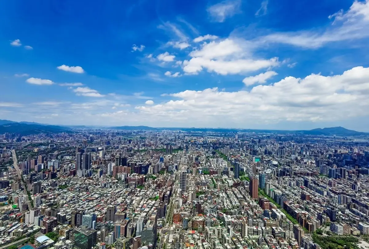 中秋帶阿嬤、老媽來！名字有花、好、月、圓，「台北101觀景台」免費入場+快速通關
