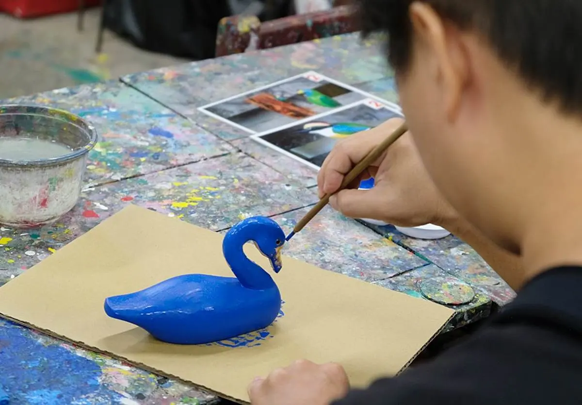 連假遛小孩首選！全台15家觀光工廠親子DIY玩到翻：渲染手帕、水晶積木人偶