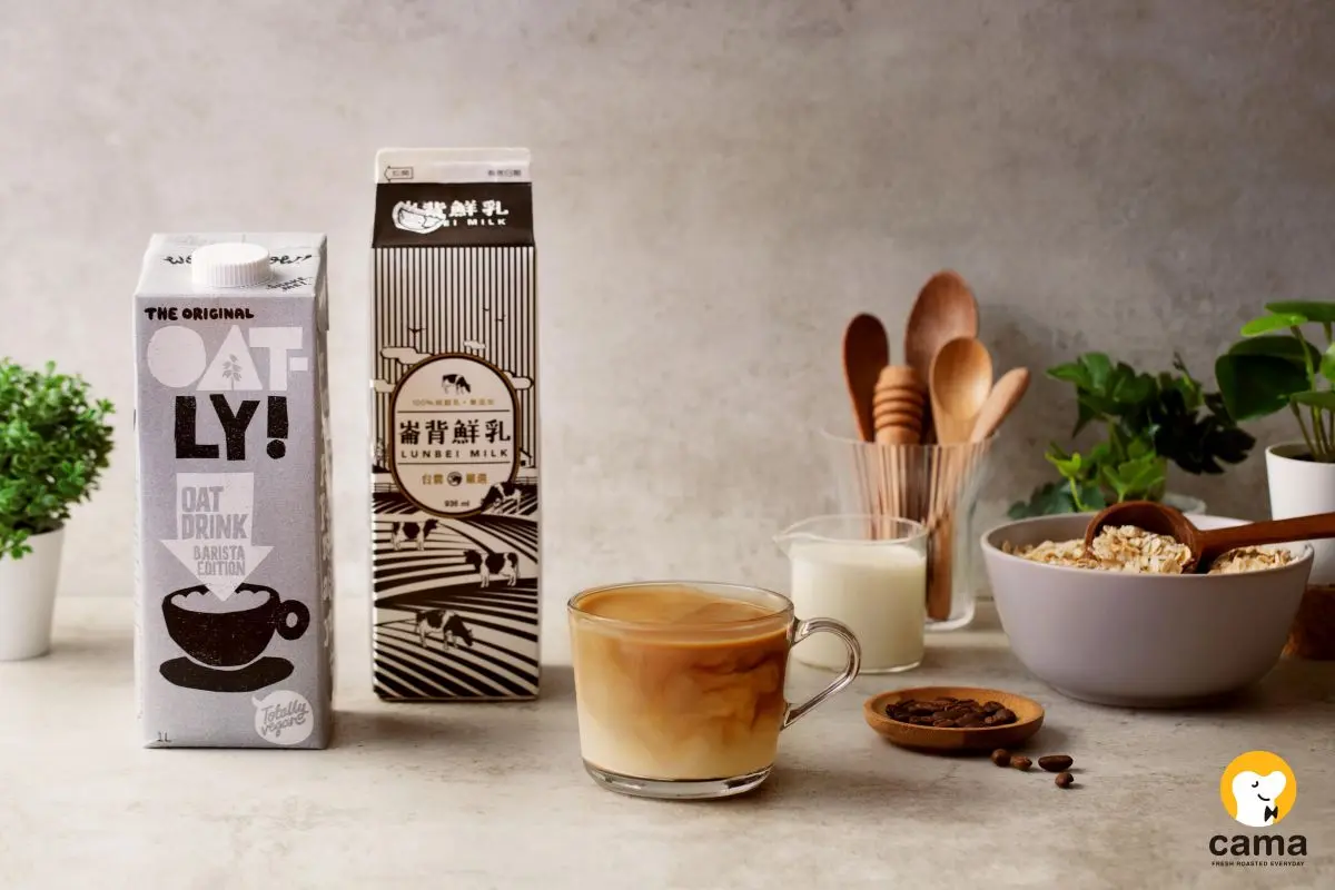 植物奶咖啡正夯！cama café聯手OATLY推「燕麥奶拿鐵」，加碼喝崙背「小農重乳拿鐵」