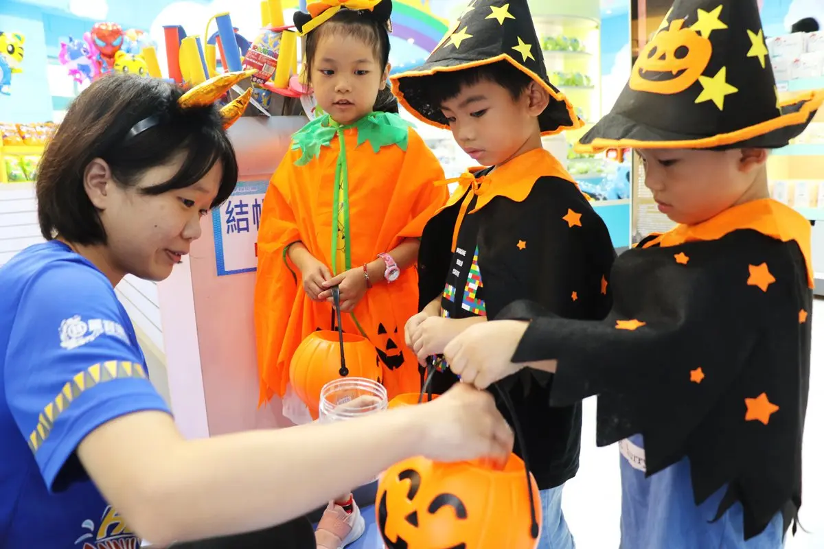麗寶樂園放大絕！這天「女孩免費入園」玩水、小孩換裝免費參加萬聖節遊行